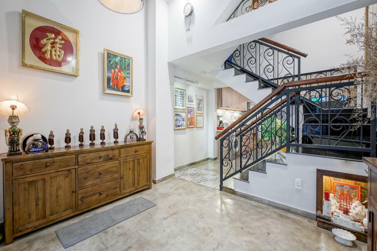 ホーチミン市 Mira Moon - Calmette Bed & Breakfast エクステリア 写真