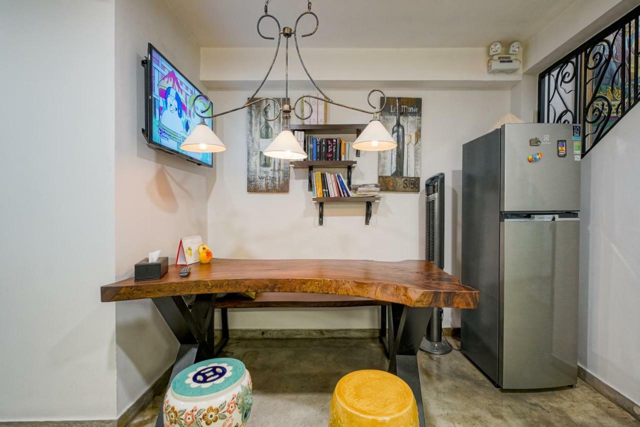ホーチミン市 Mira Moon - Calmette Bed & Breakfast エクステリア 写真