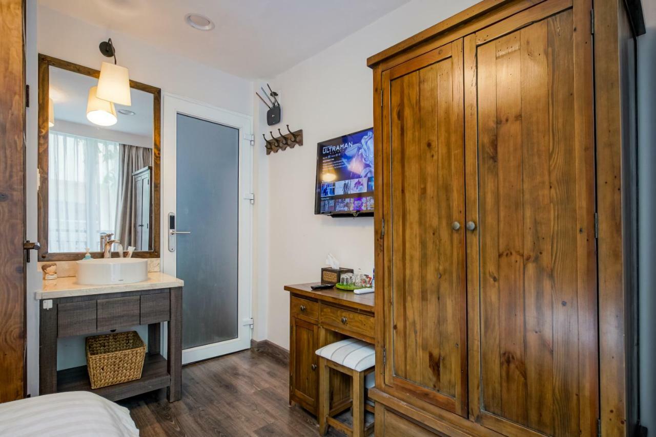 ホーチミン市 Mira Moon - Calmette Bed & Breakfast エクステリア 写真