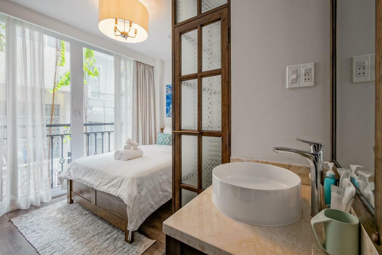 ホーチミン市 Mira Moon - Calmette Bed & Breakfast エクステリア 写真